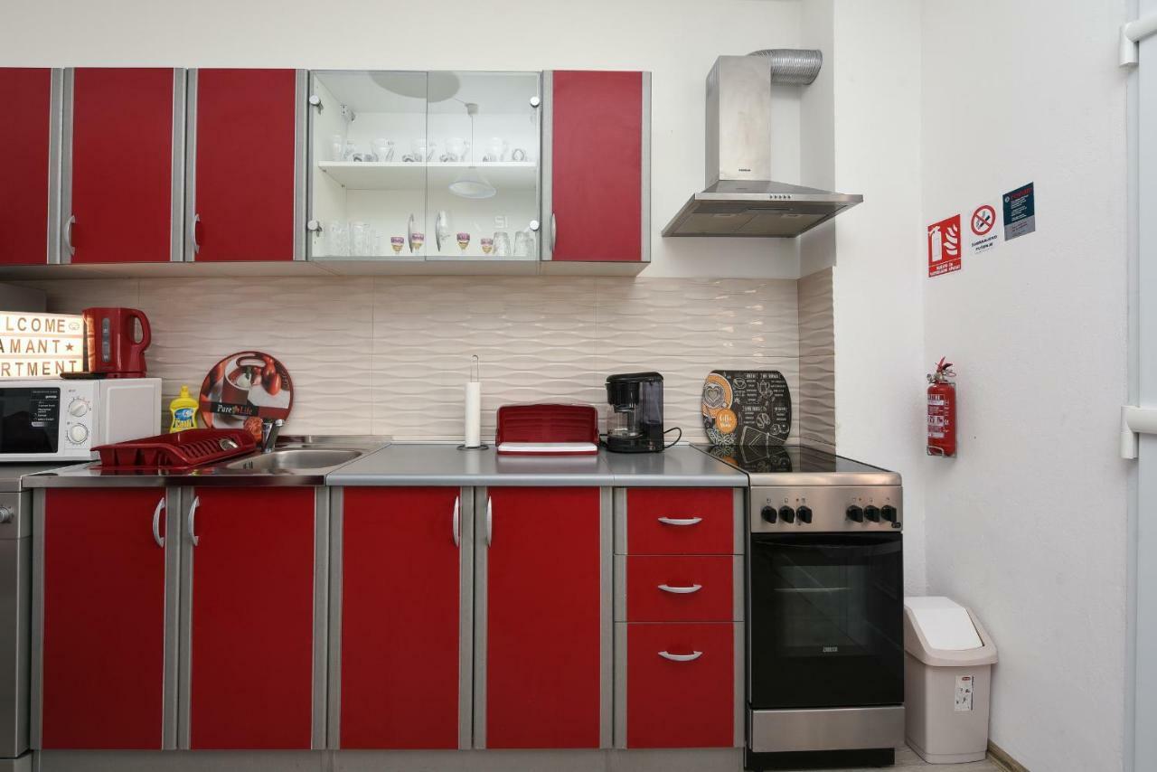Apartment Damant *