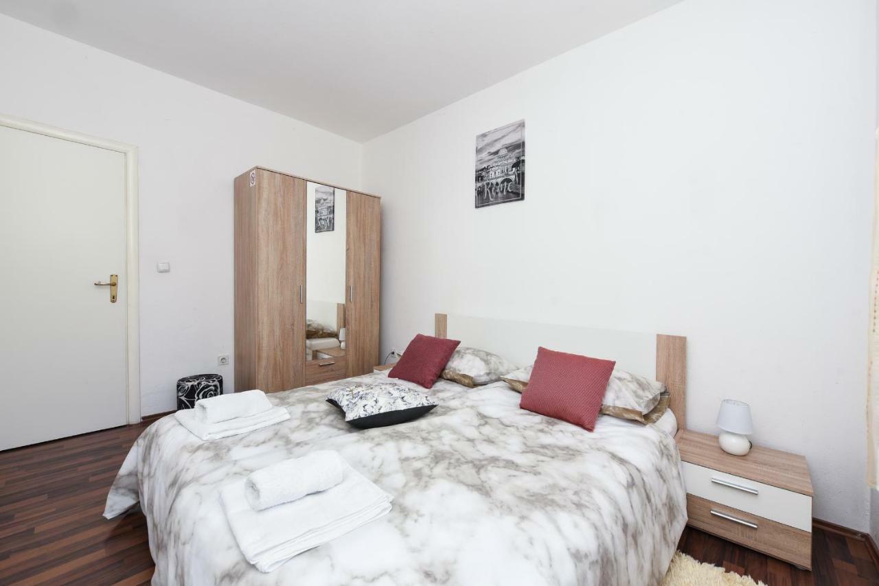 Apartment Damant *
